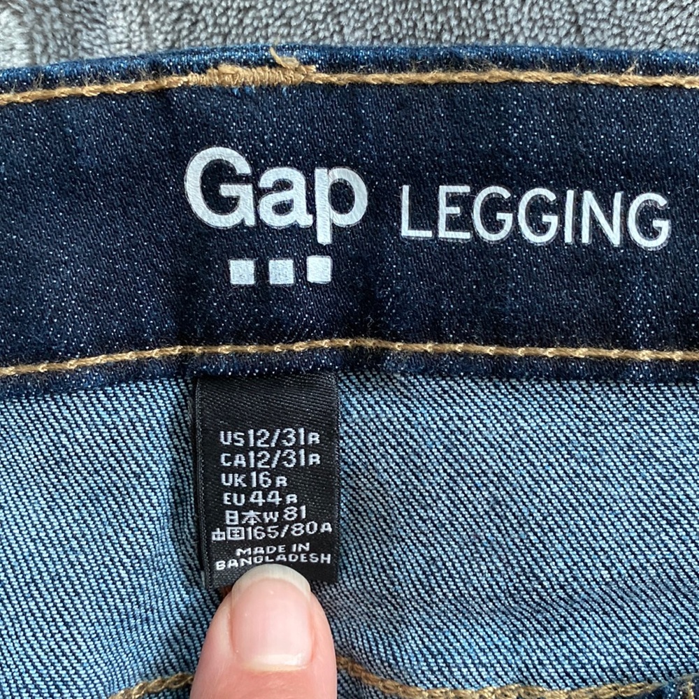 Gap denim jeggings 3/$30